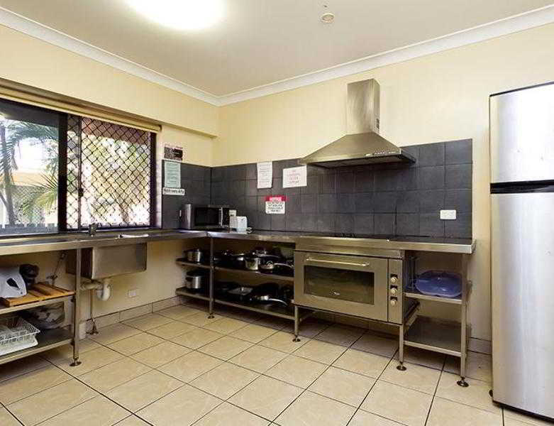 Arrival Lodge Hostel Accommodation Gold Coast Eksteriør billede